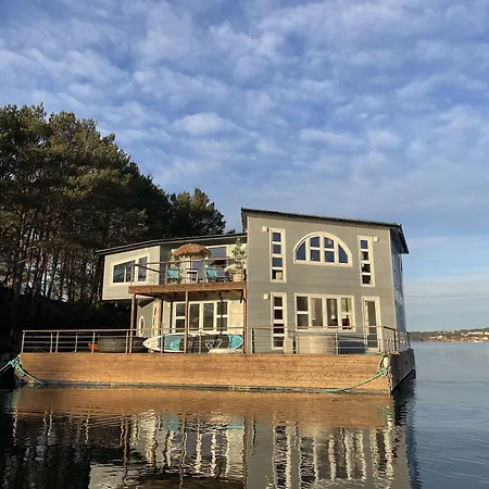 Floating Båthotell