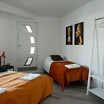 Botel Floating 4*