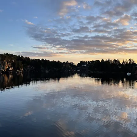 Båter Floating