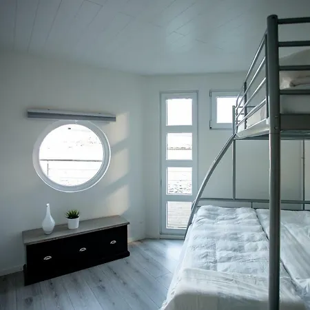 Hotel en barco Floating